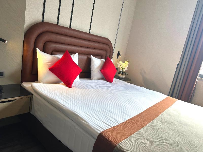 Edition Old City Hotel - Oda