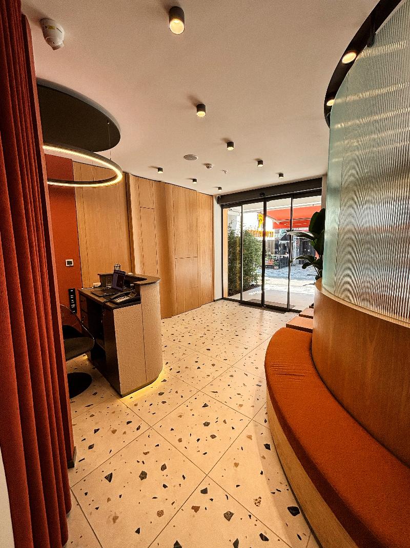 Dugi - Restoran