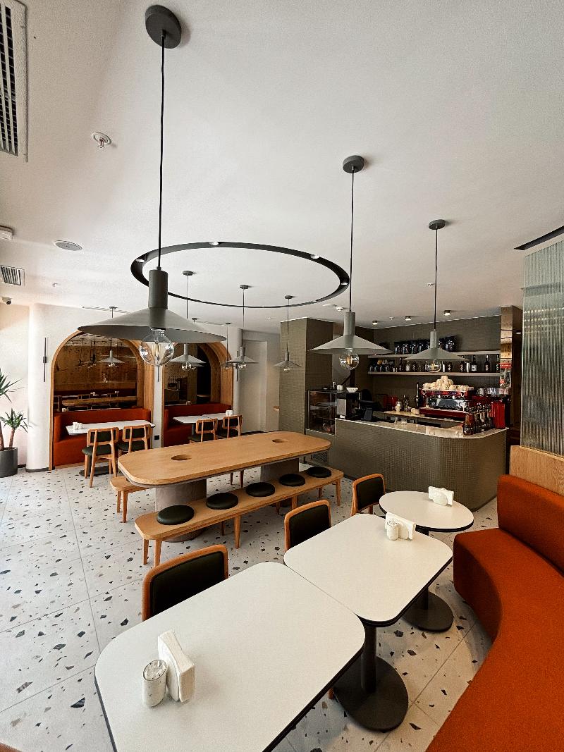 Dugi - Restoran
