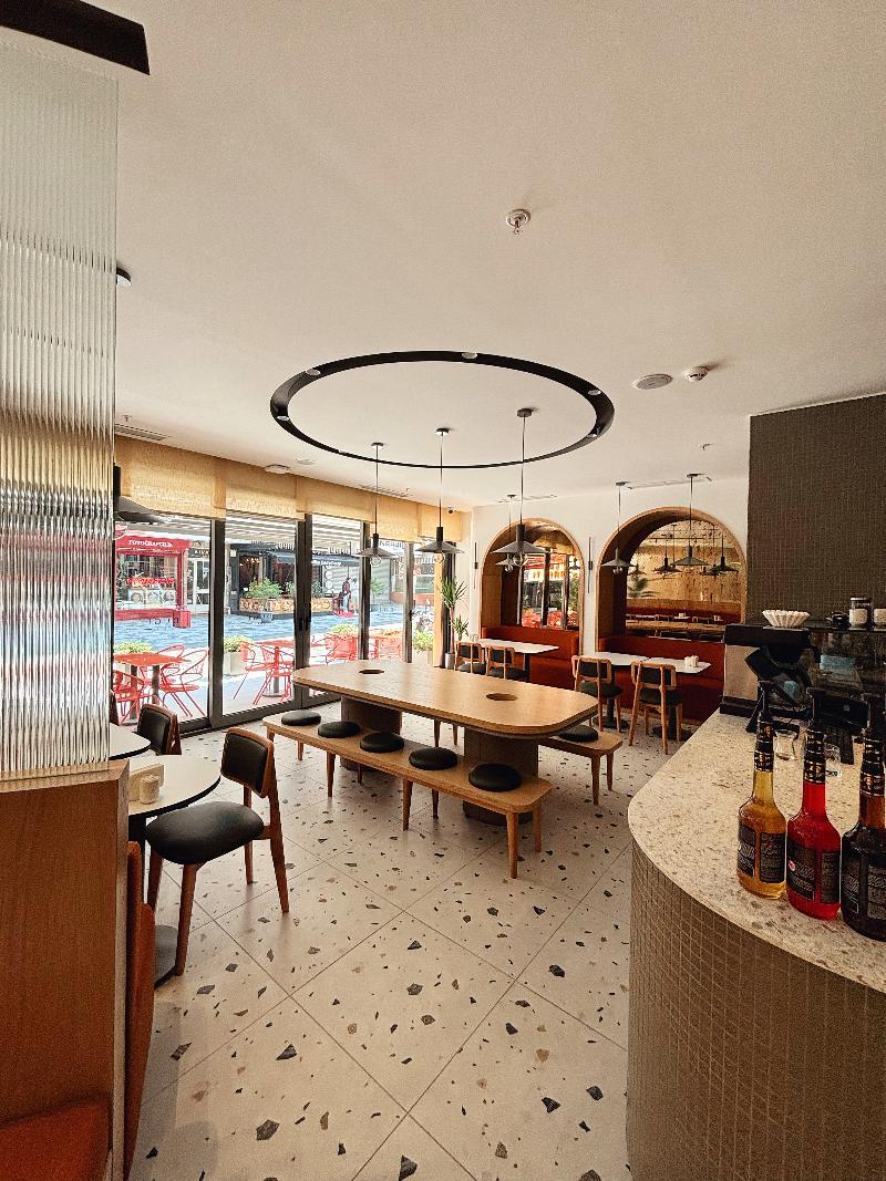 Dugi - Restoran