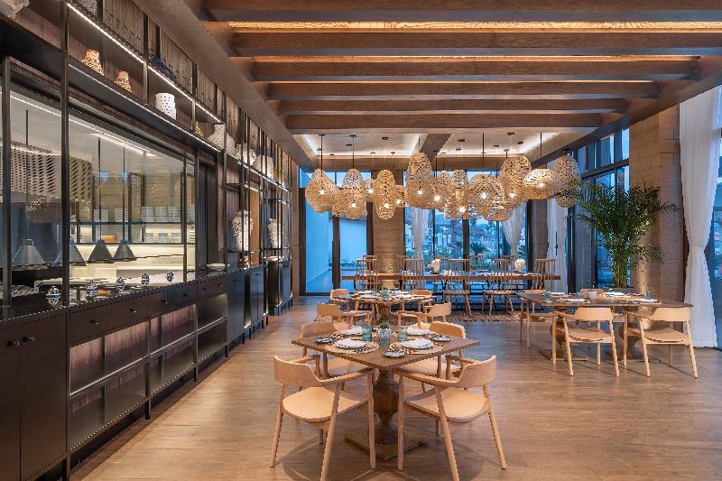 Anantara Mina Ras Al Khaimah Resort - Bar