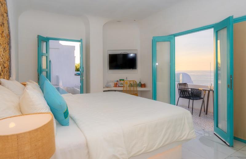 Loccal Collection Hotel Labuan Bajo - Oda