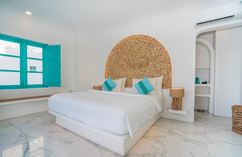 Loccal Collection Hotel Labuan Bajo - Oda