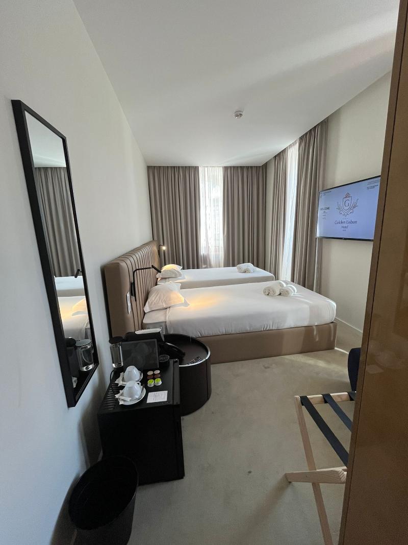Golden Lisbon Hotel - Oda