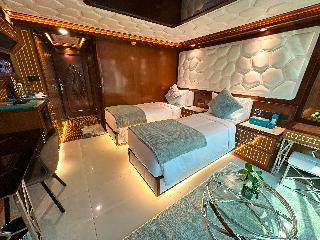 Overnight Super Yacht Experience - Orchid fotoÄŸrafÄ±
