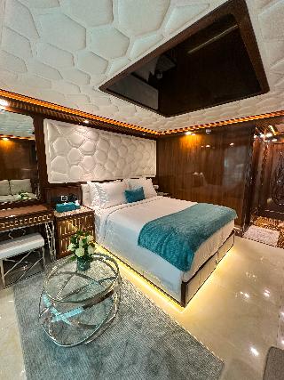 Overnight Super Yacht Experience - Orchid fotoÄŸrafÄ±