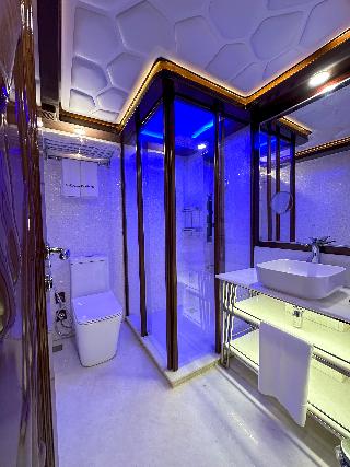 Overnight Super Yacht Experience - Orchid fotoÄŸrafÄ±