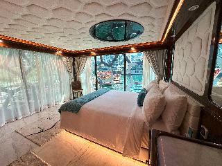 Overnight Super Yacht Experience - Orchid fotoÄŸrafÄ±