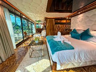 Overnight Super Yacht Experience - Orchid fotoÄŸrafÄ±