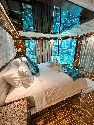 Overnight Super Yacht Experience - Orchid fotoÄŸrafÄ±