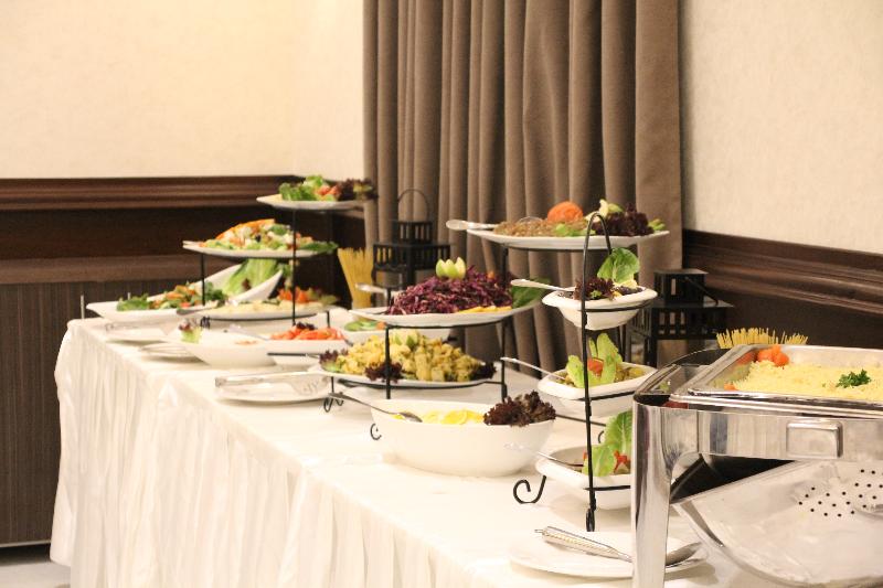 Big Ben Hotel Suites - Restoran