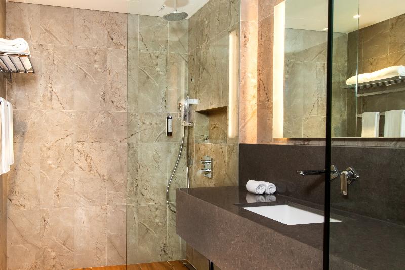 Intercityhotel Bawshar Muscat - Oda