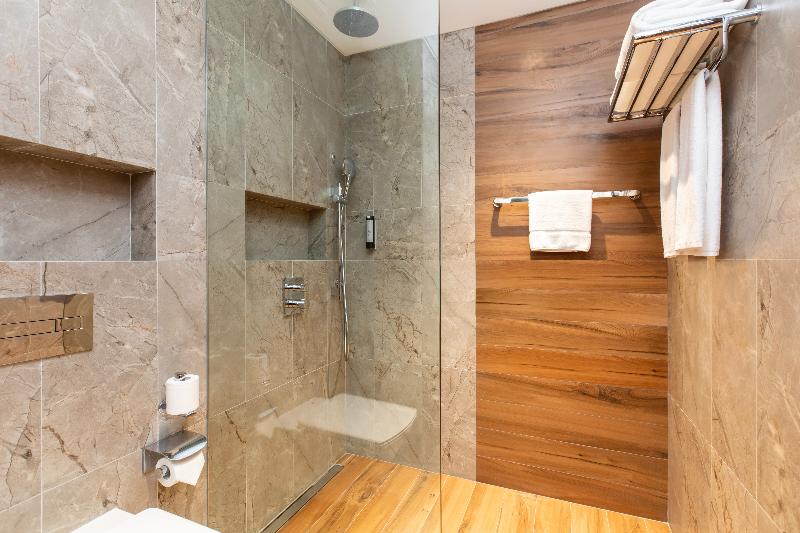 Intercityhotel Bawshar Muscat - Oda