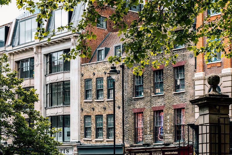 Chateau Denmark London - Genel