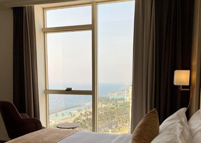 Seafront Luxury Suites Jeddah Corniche - Oda