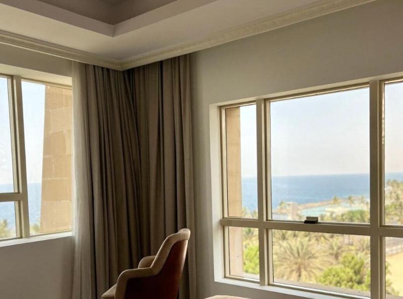 Seafront Luxury Suites Jeddah Corniche - Oda