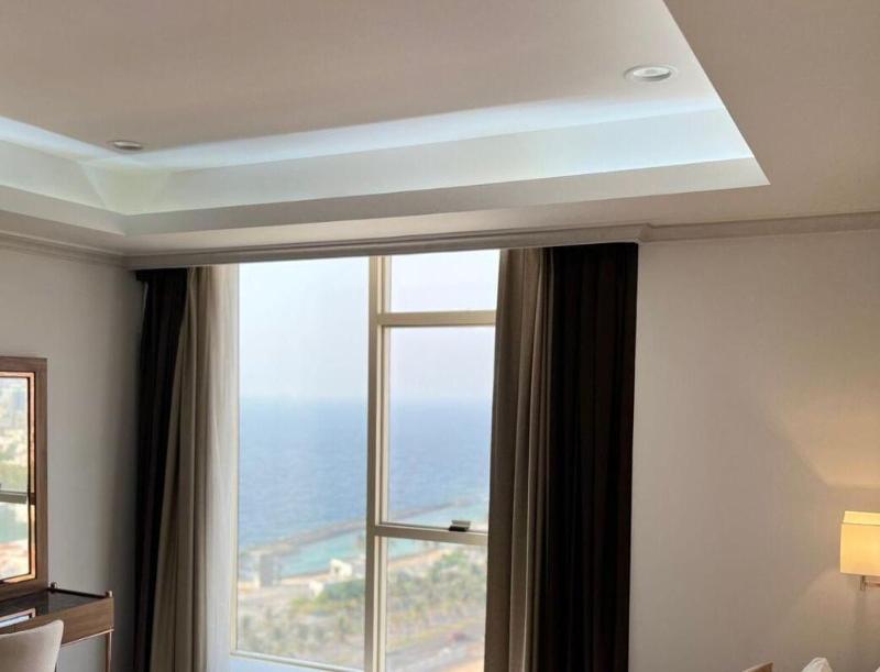Seafront Luxury Suites Jeddah Corniche - Oda