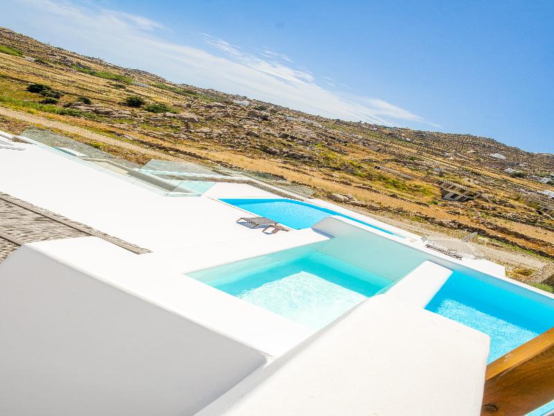 Lengendary Suites - Genel