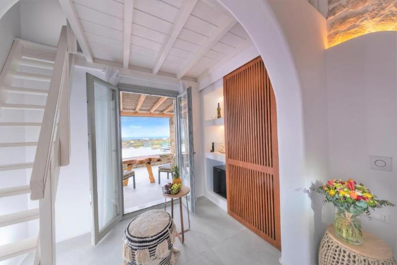 Lengendary Suites - Oda