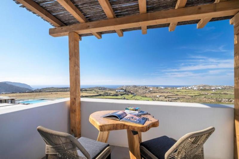 Lengendary Suites - Oda