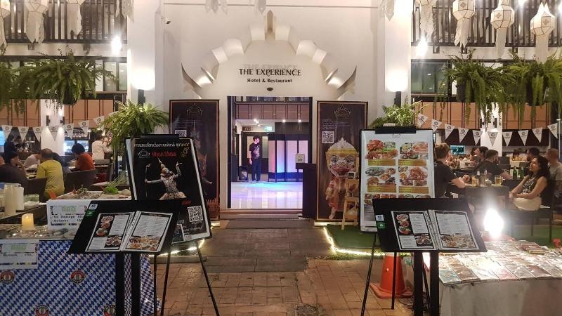 The Experience Walking Street Chiang Mai - Restoran