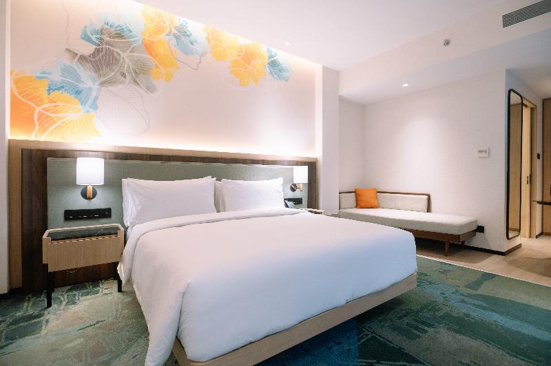 Holiday Inn Lampung Bukit Randu - Oda