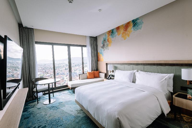 Holiday Inn Lampung Bukit Randu - Oda
