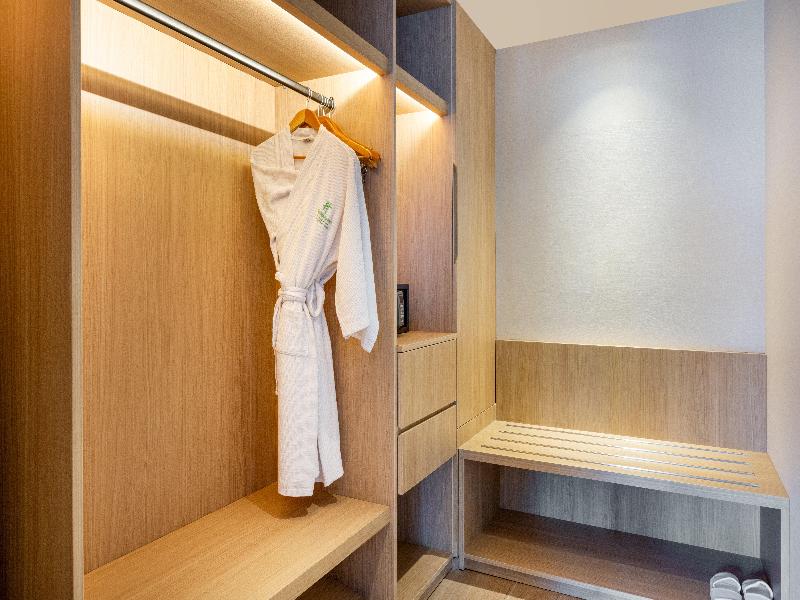 Holiday Inn Lampung Bukit Randu - Oda