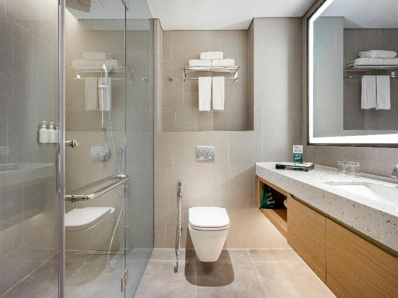 Holiday Inn Lampung Bukit Randu - Oda