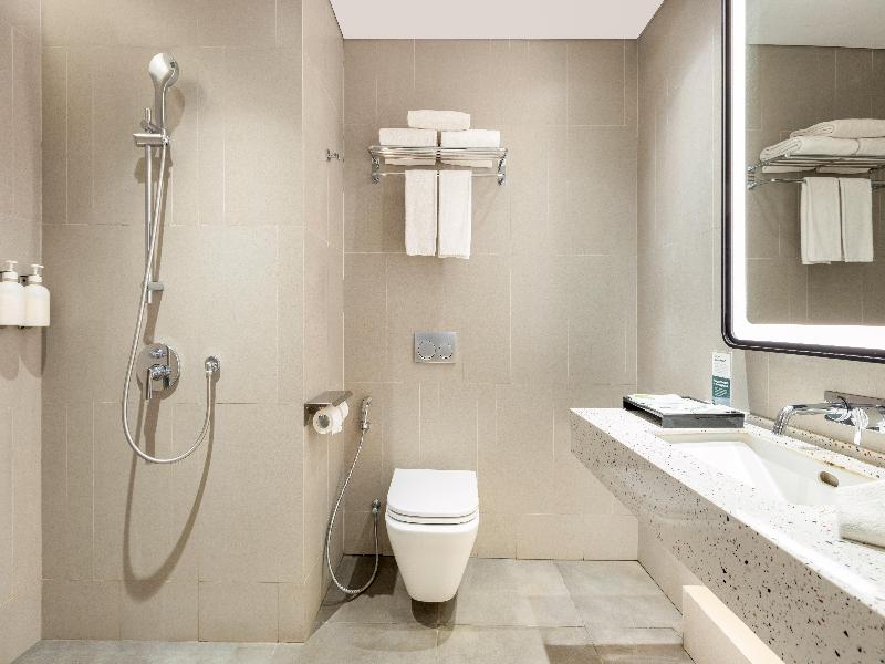 Holiday Inn Lampung Bukit Randu - Oda