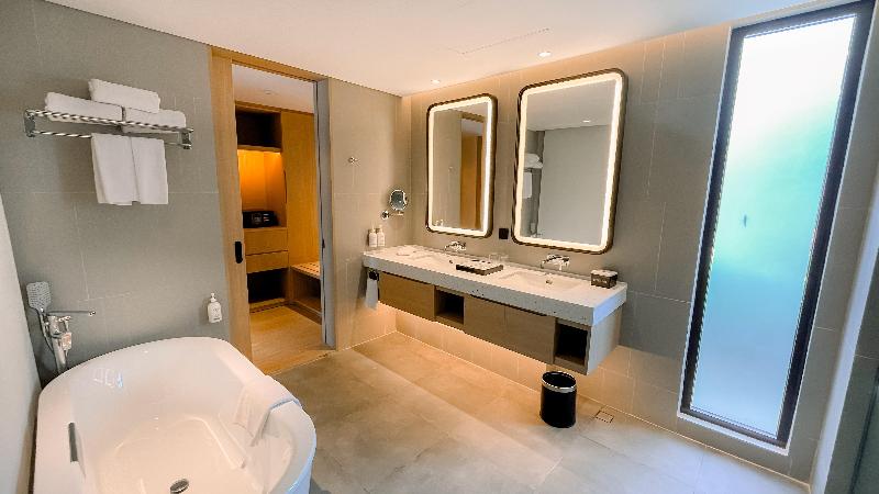 Holiday Inn Lampung Bukit Randu - Oda
