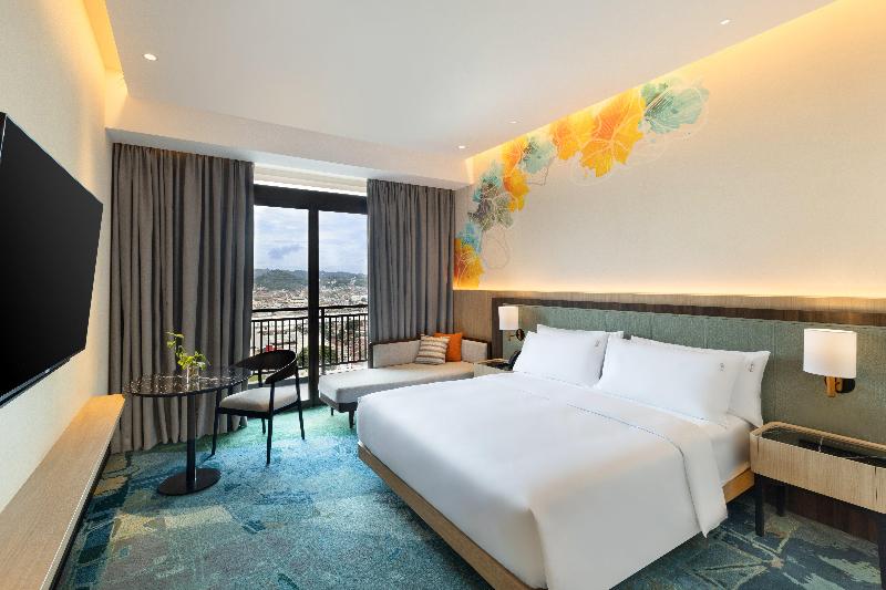 Holiday Inn Lampung Bukit Randu - Oda