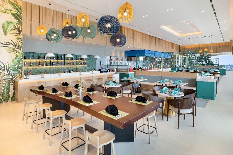 Holiday Inn Lampung Bukit Randu - Restoran