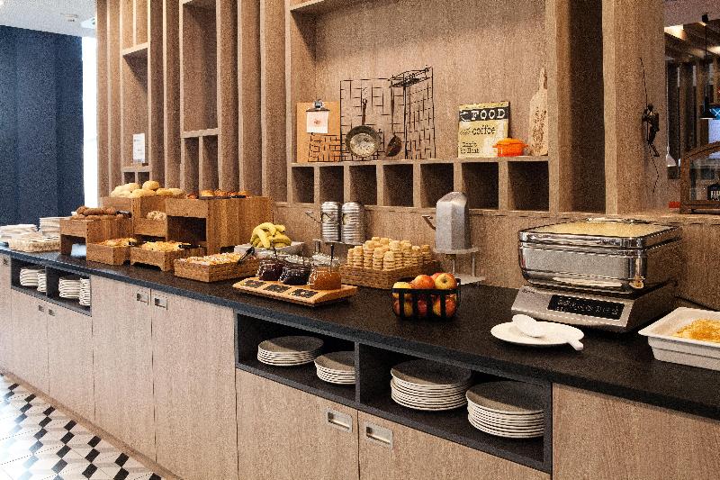 Holiday Inn Express Bochum - Restoran