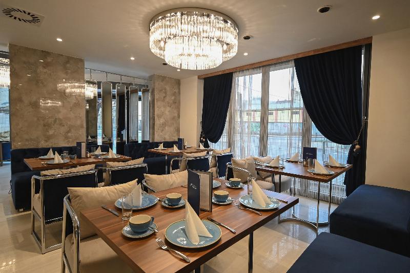 Hotel Foldana - Lobi