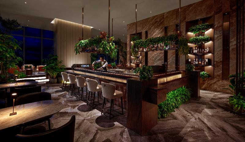 Pan Pacific Jakarta - Bar