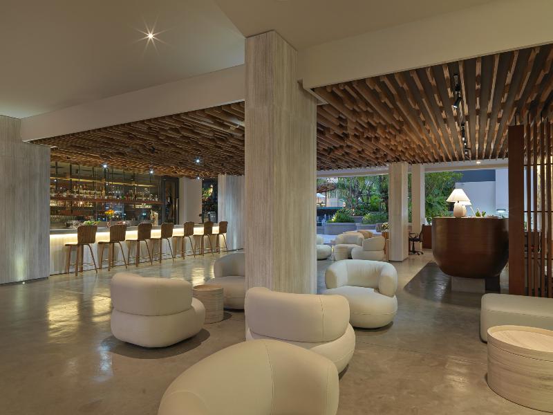 La Green Hotel & Residence - Lobi