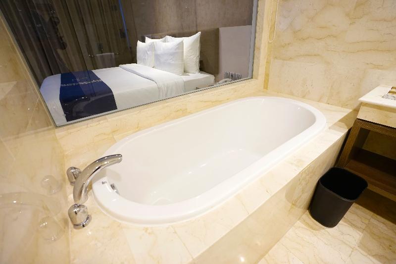 Platinum Hotel Jimbaran Beach Bali - Oda