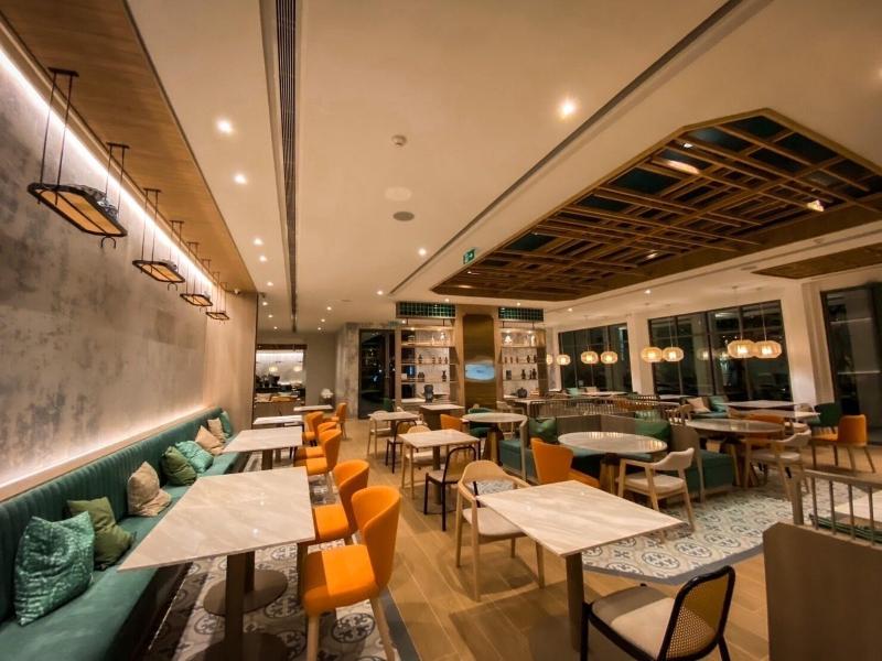 The Quarter Chao Phraya By Uhg - Restoran