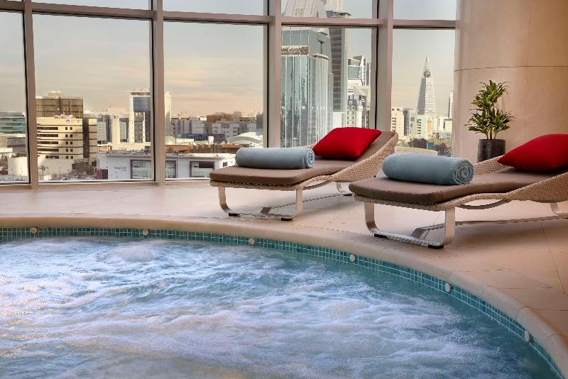 Hilton Riyadh Olaya - Havuz