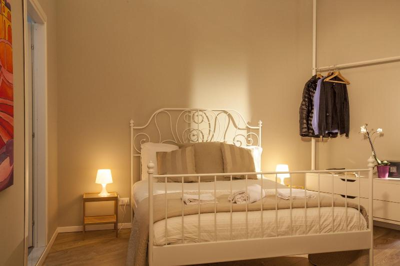 Un Attimo A Roma B&b - Oda
