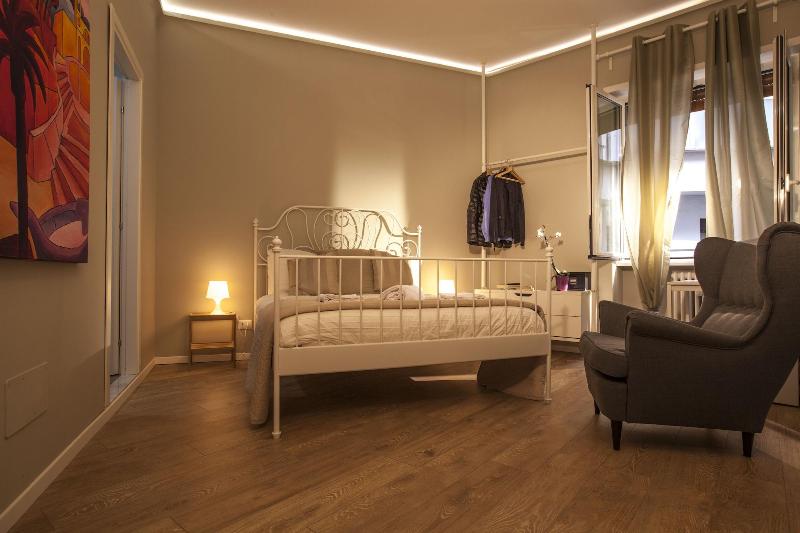 Un Attimo A Roma B&b - Oda