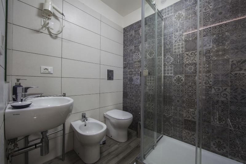 Un Attimo A Roma B&b - Oda