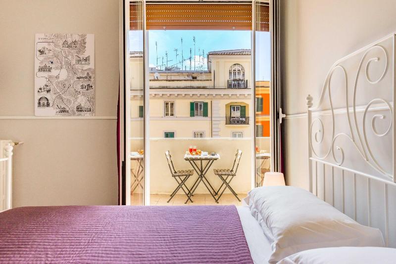 Un Attimo A Roma B&b - Oda