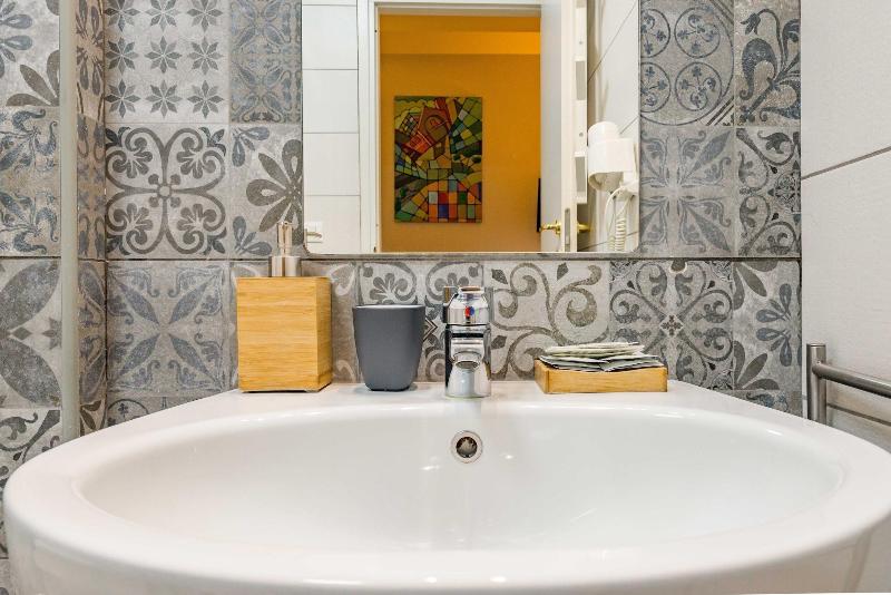 Un Attimo A Roma B&b - Oda