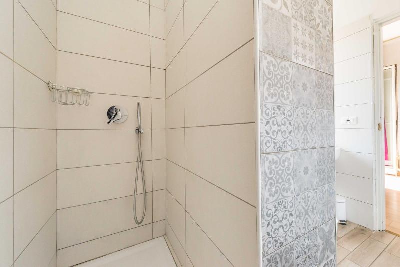 Un Attimo A Roma B&b - Oda