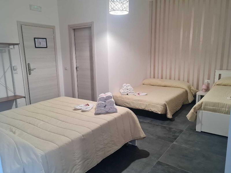 Gaisa Naples - Bed & Breakfast - Oda