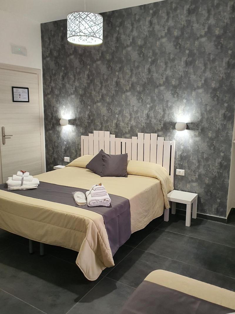 Gaisa Naples - Bed & Breakfast - Oda