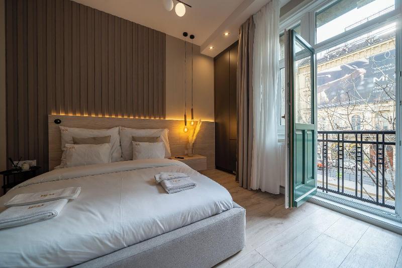 Kã¡roly Boutique Suites, Best Location By Bqa - Oda
