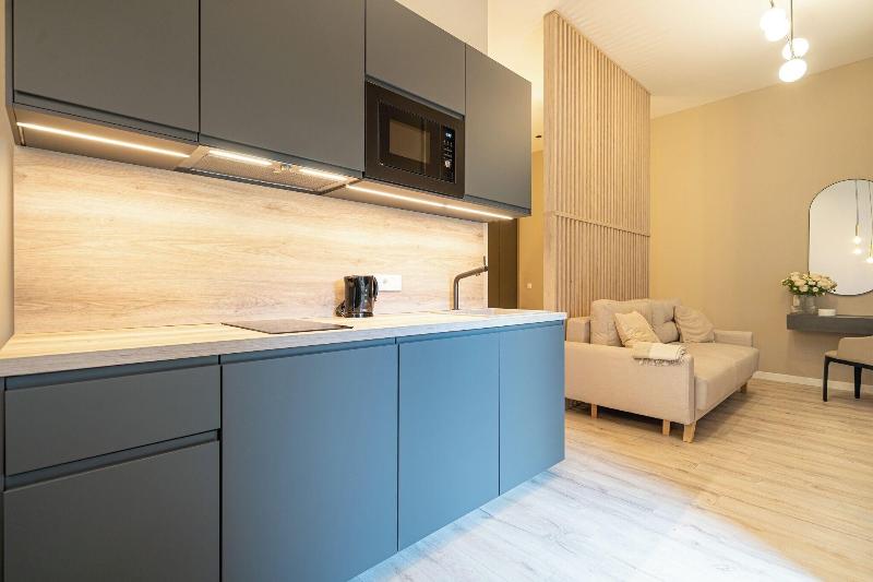 Kã¡roly Boutique Suites, Best Location By Bqa - Oda